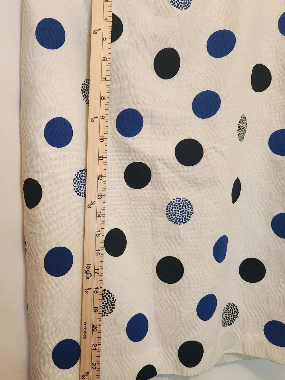 Talbots White Pencil Skirt with Blue and Black Polka Dots
